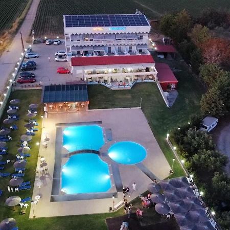 Vosporos Hotel 코모티니 외부 사진