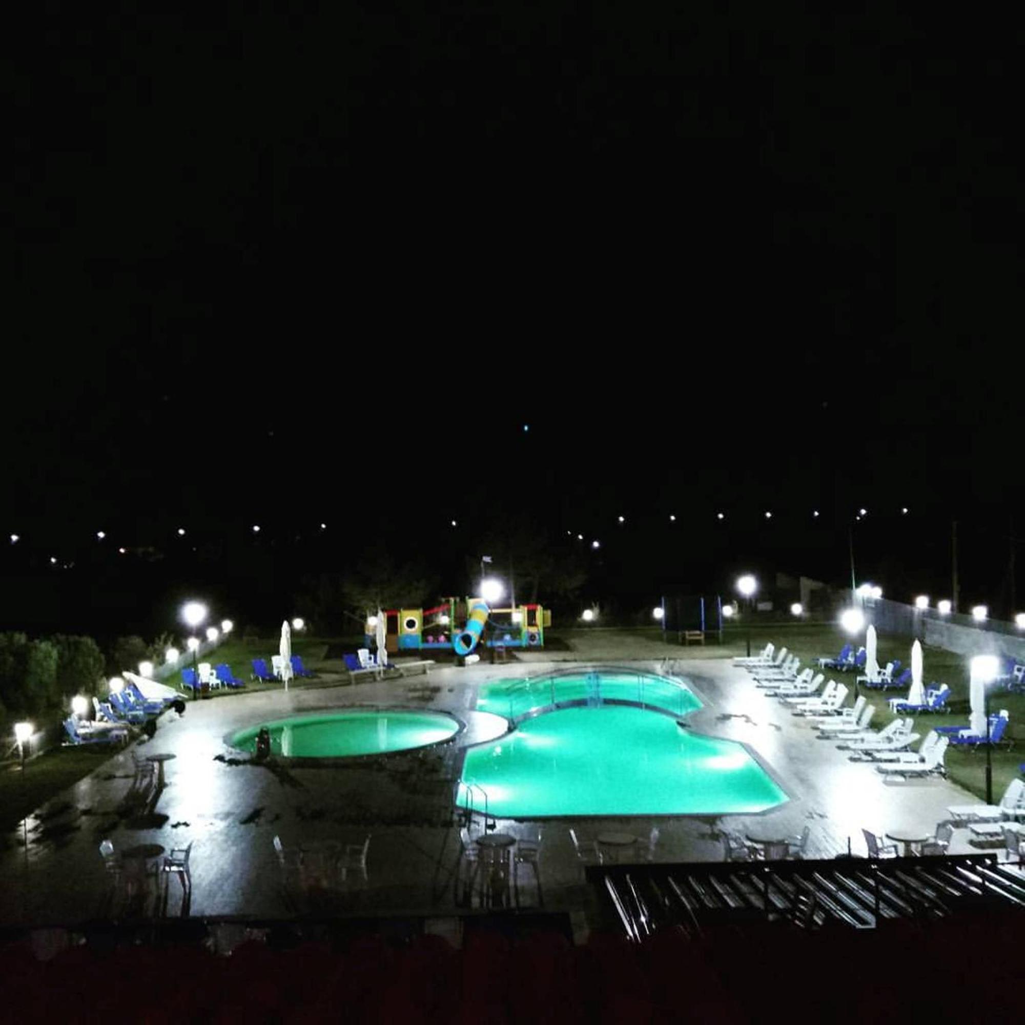 Vosporos Hotel 코모티니 외부 사진